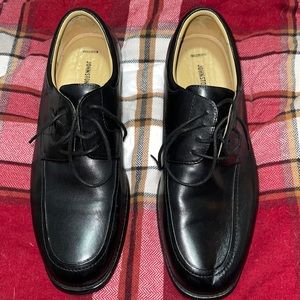Johnson and Murphy Dress Shoe